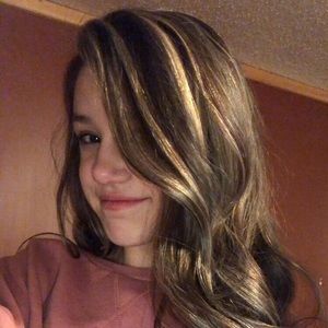 Meet your Posher, Julia